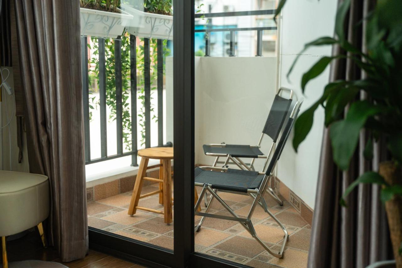 T98 Westlake Trich Sai - Tay Ho Center Lake View Studio Hanoi Exterior photo